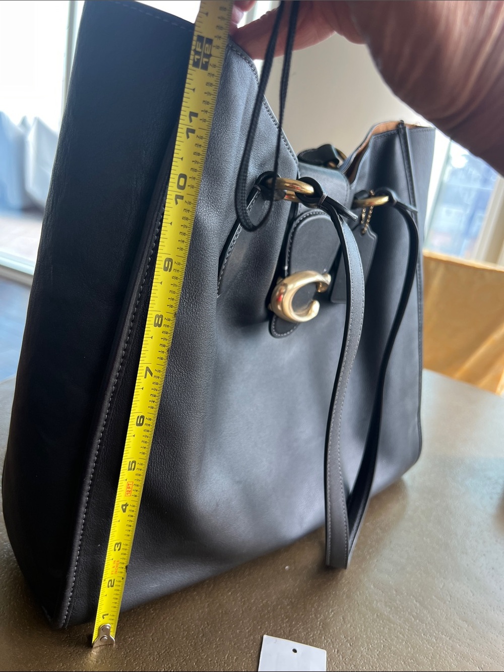Coach Black Leather Shoulder Tote with Gold 'C' Hardware - Picture 5 of 9